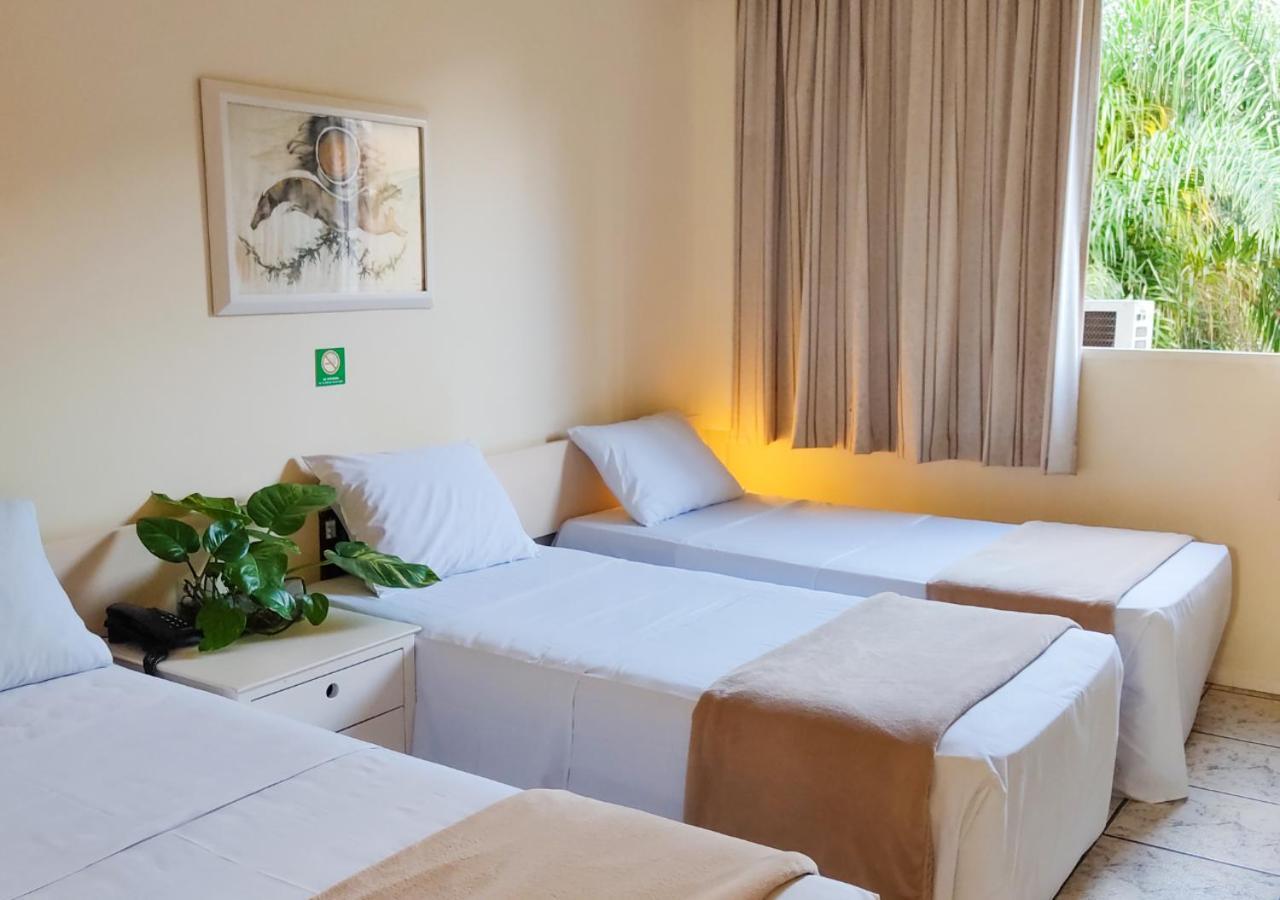 Hotel Harbor Inn Londrina Exteriör bild